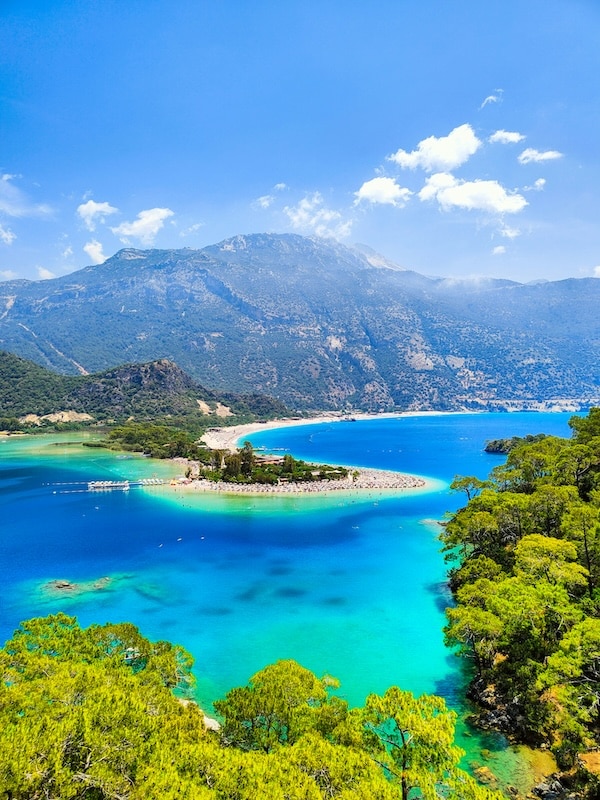 Known as the Turkish Riviera which has over a 1000 km's of coastline.